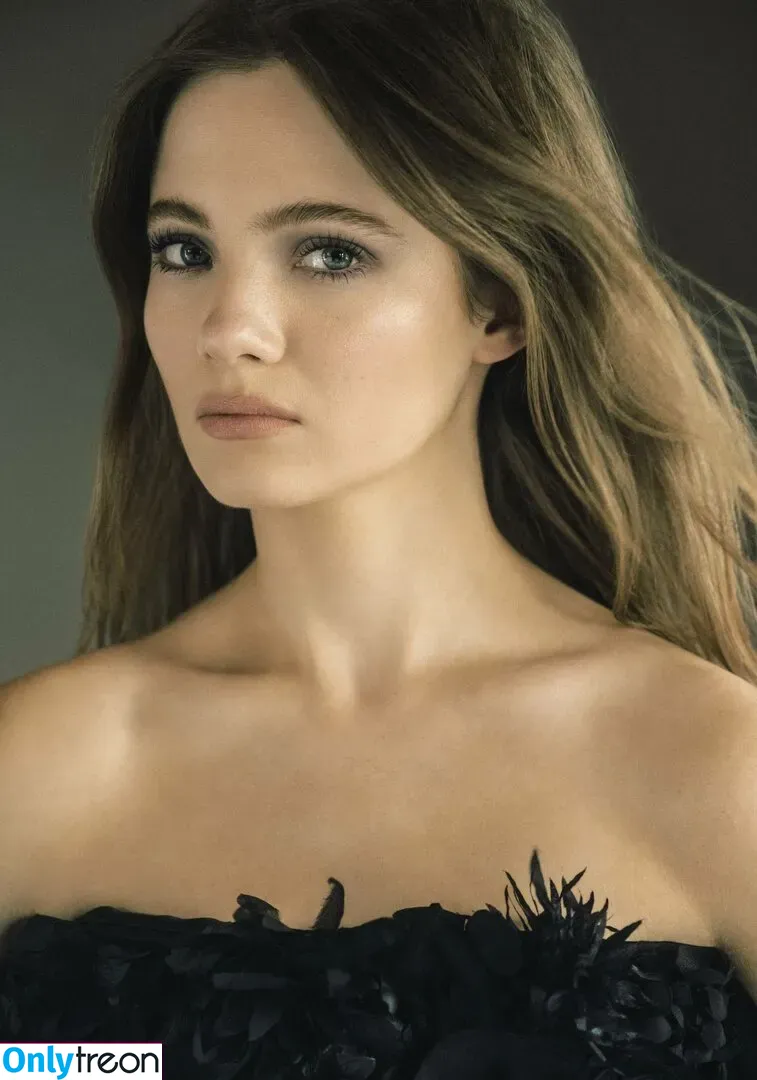 Freya Allan голая photo #0209 (Ciri / freyaallan / freyaallann)