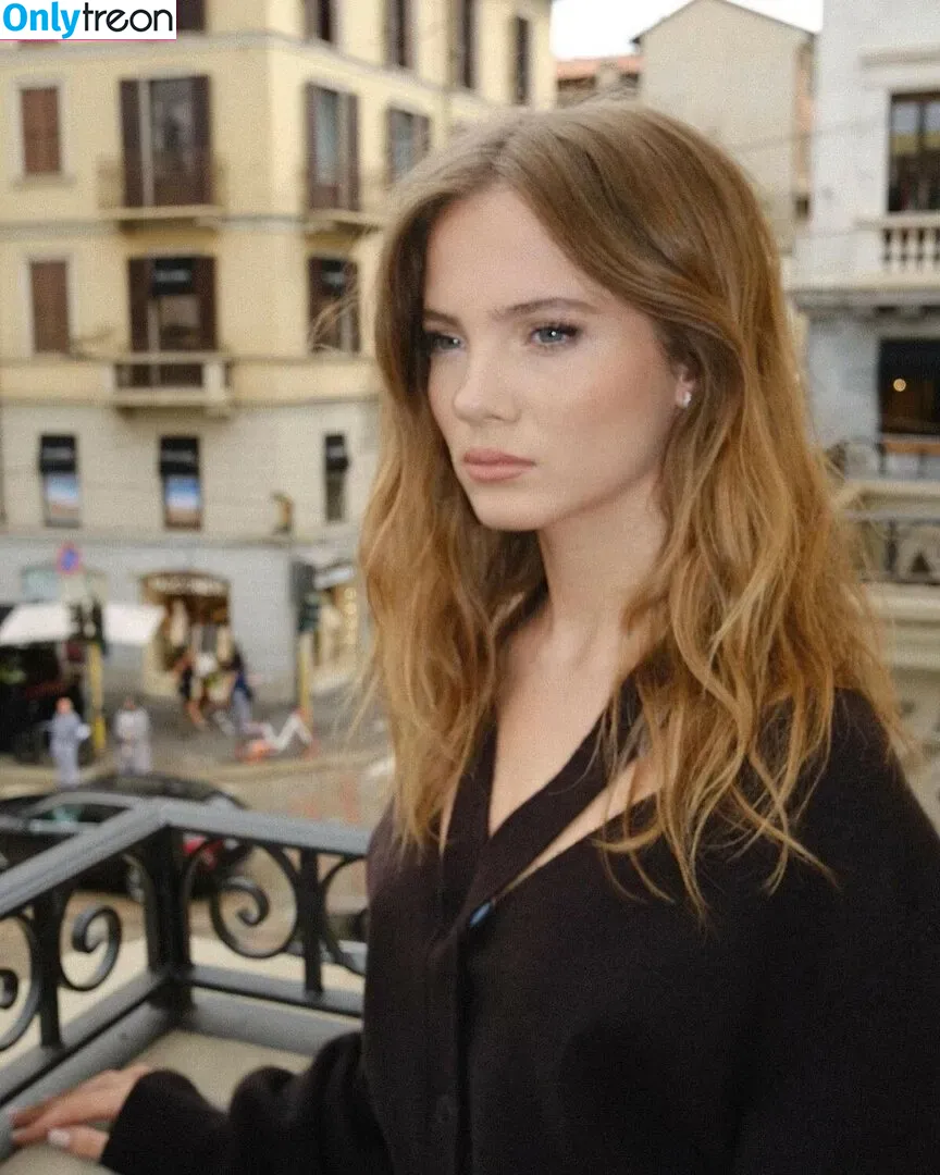 Freya Allan голая photo #0218 (Ciri / freyaallan / freyaallann)