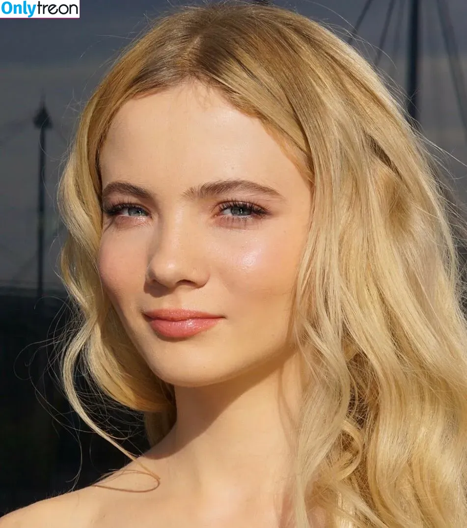 Freya Allan голая photo #0296 (Ciri / freyaallan / freyaallann)