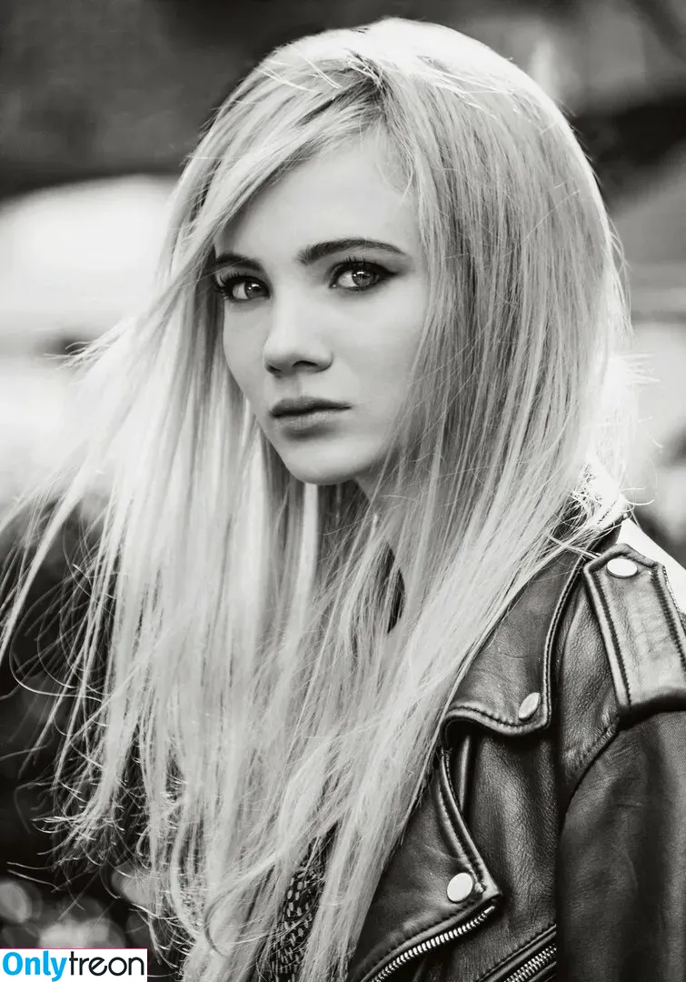Freya Allan голая photo #0298 (Ciri / freyaallan / freyaallann)