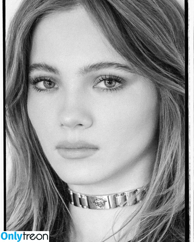 Freya Allan голая photo #0308 (Ciri / freyaallan / freyaallann)