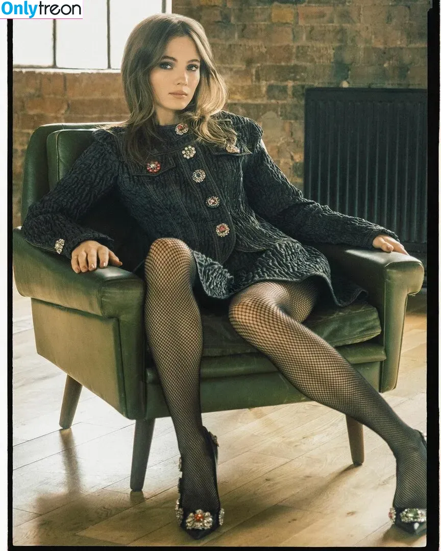 Freya Allan голая photo #0321 (Ciri / freyaallan / freyaallann)