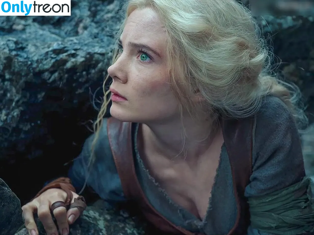 Freya Allan голая photo #0680 (Ciri / freyaallan / freyaallann)