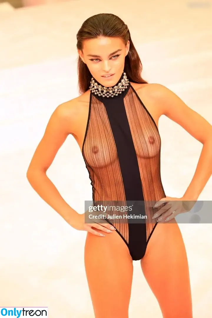 Freya Walton голая photo #0170 (freyawalton)