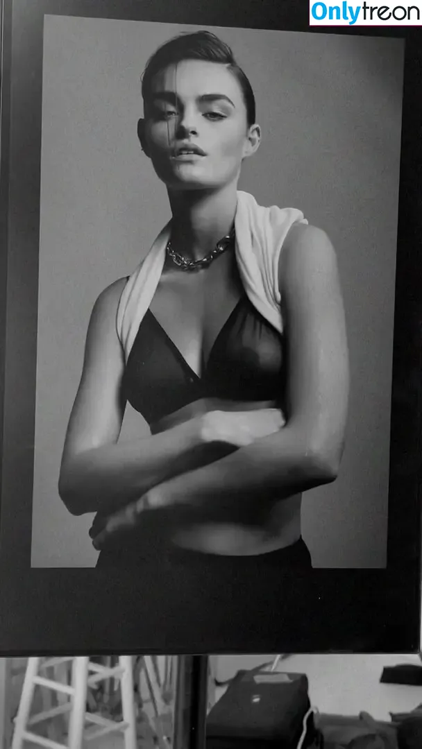 Freya Walton голая photo #0187 (freyawalton)