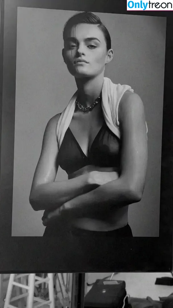 Freya Walton голая photo #0188 (freyawalton)