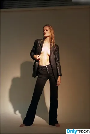 Frida Aasen / frida_aasen nude photo #0556