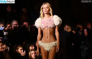 Frida Aasen / frida_aasen фото голая #0899