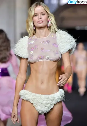 Frida Aasen / frida_aasen фото голая #0900