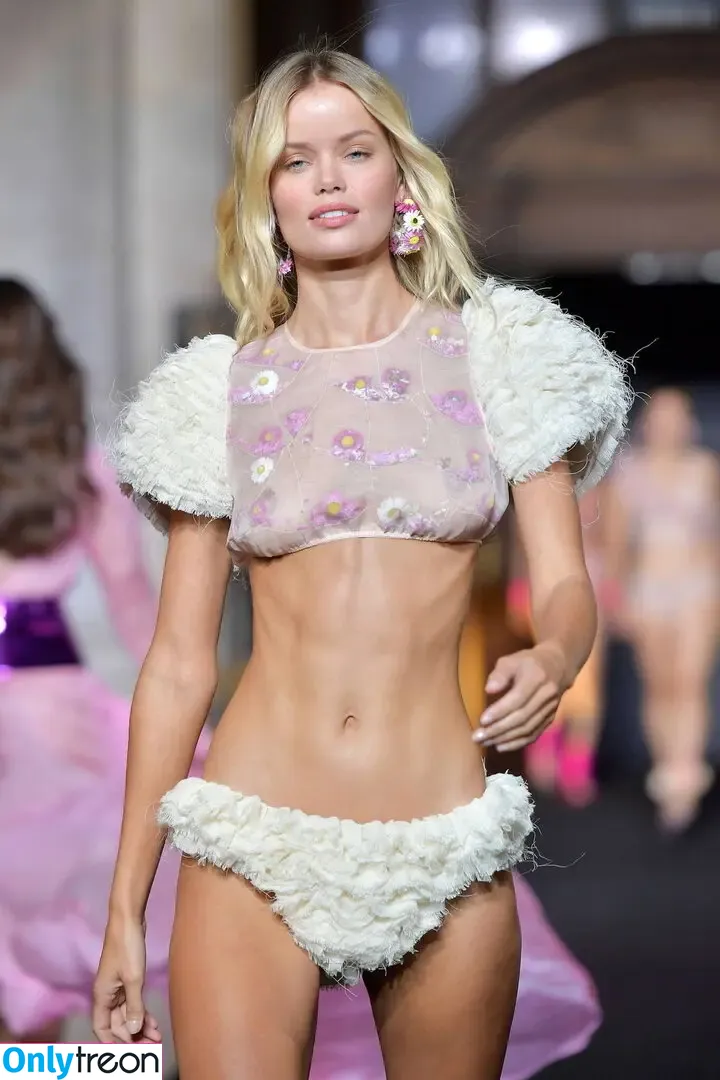 Frida Aasen nude photo #0897 (frida_aasen)