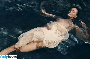 Frida Gustavsson / fridagustavsson nude photo #0017