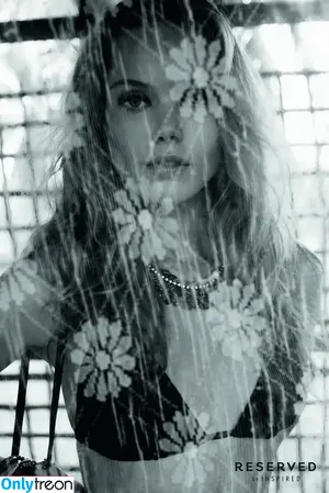 Frida Gustavsson / fridagustavsson nude photo #0050