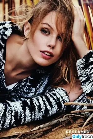 Frida Gustavsson / fridagustavsson nude photo #0053
