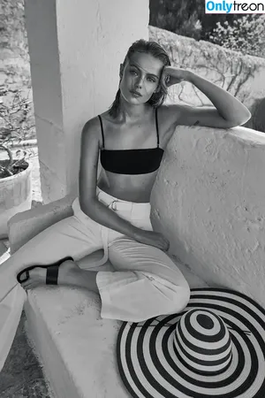 Frida Gustavsson / fridagustavsson nude photo #0109