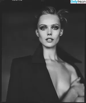 Frida Gustavsson / fridagustavsson nude photo #0128