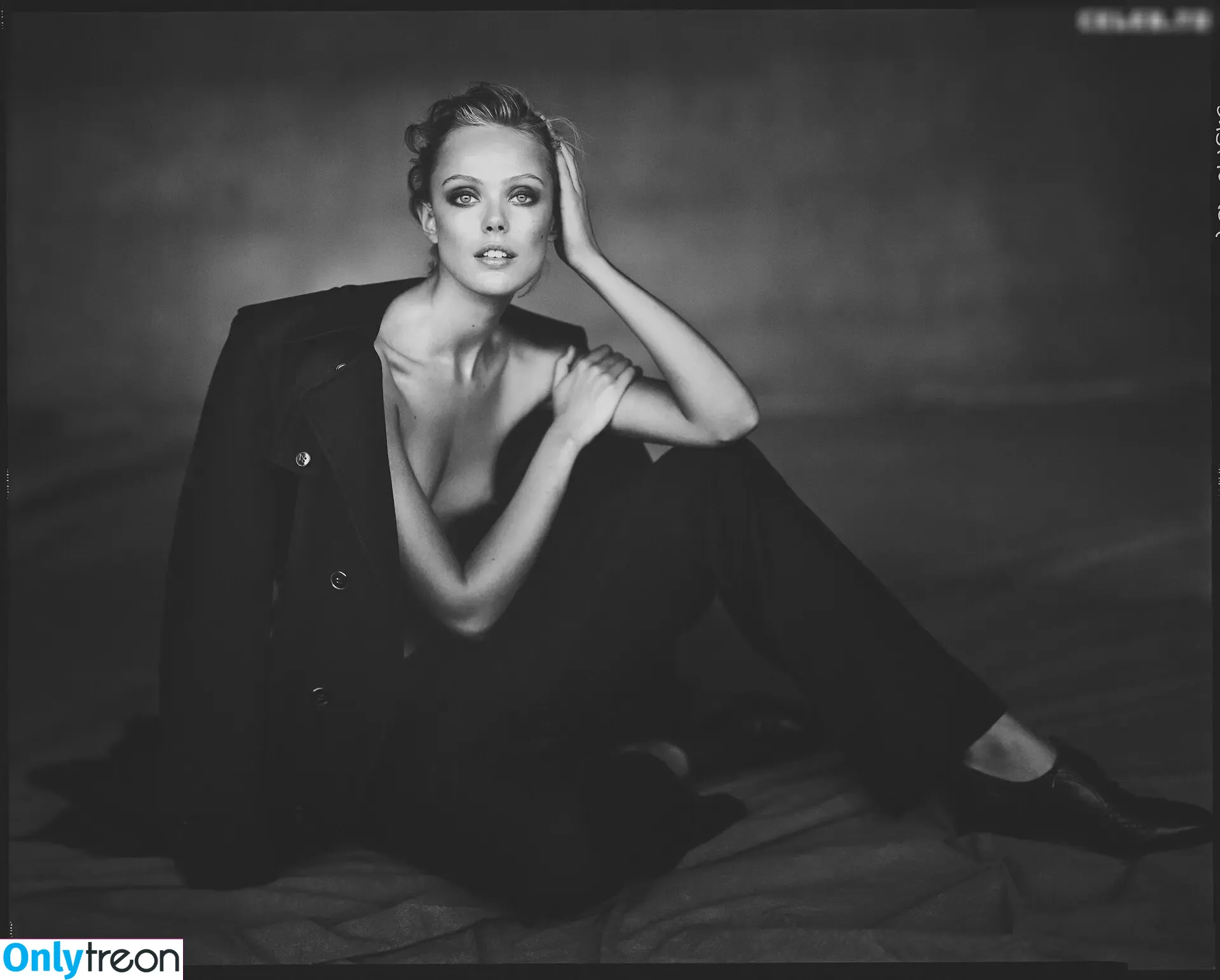 Frida Gustavsson nude photo #0127 (fridagustavsson)
