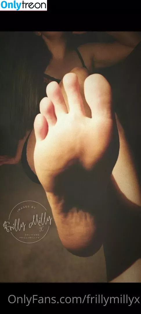 frillymillyx голая photo #0061 (frillymillyx)
