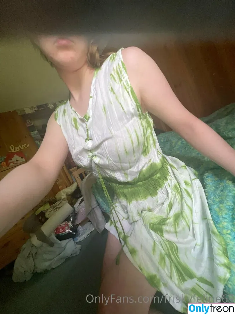 friskyfeline69 голая photo #0051 (0f6t)