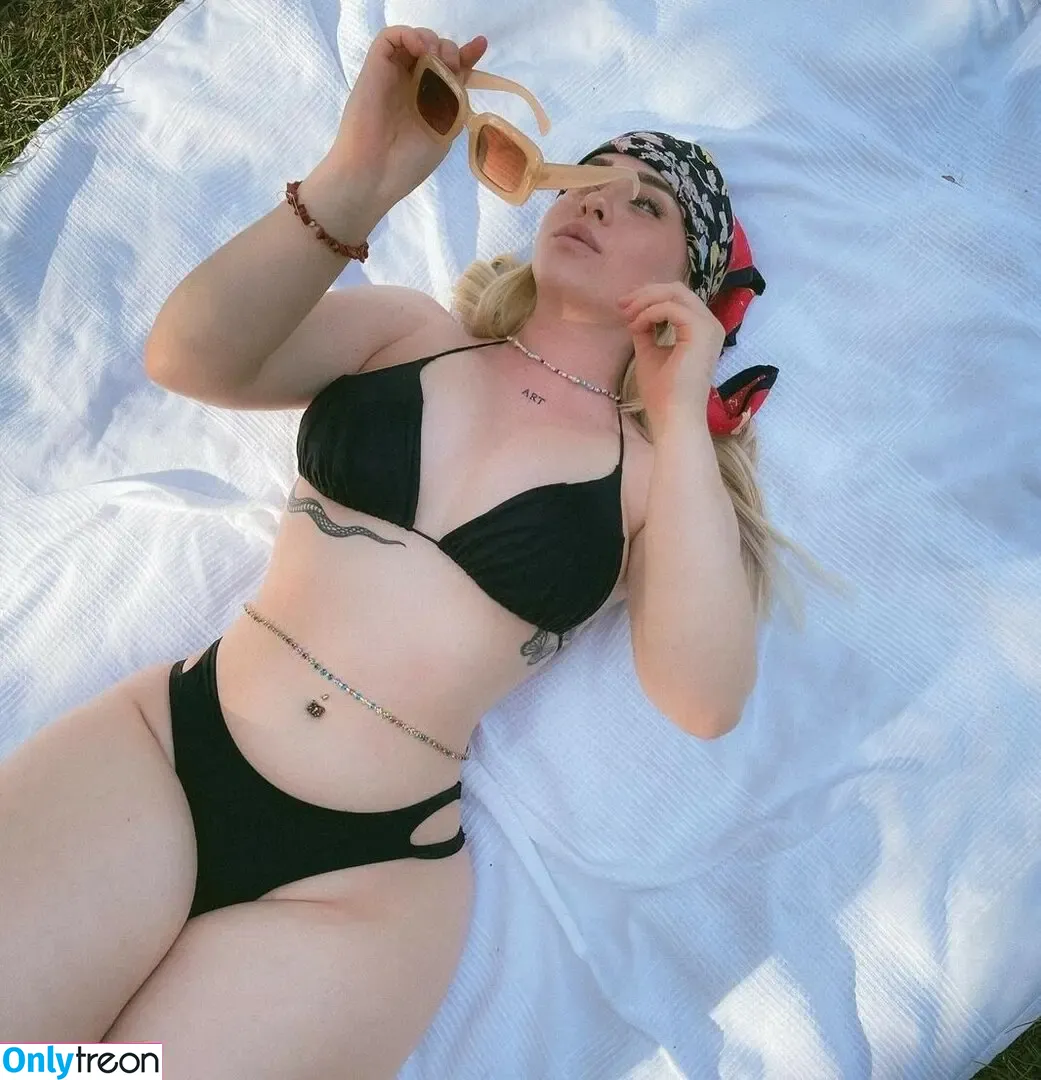 Frluuisa nude photo #0020 (luuisaafr)