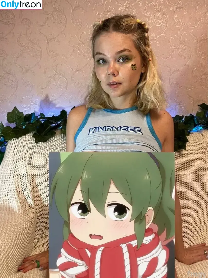 froggggy nude photo #0039 (froggytheband)