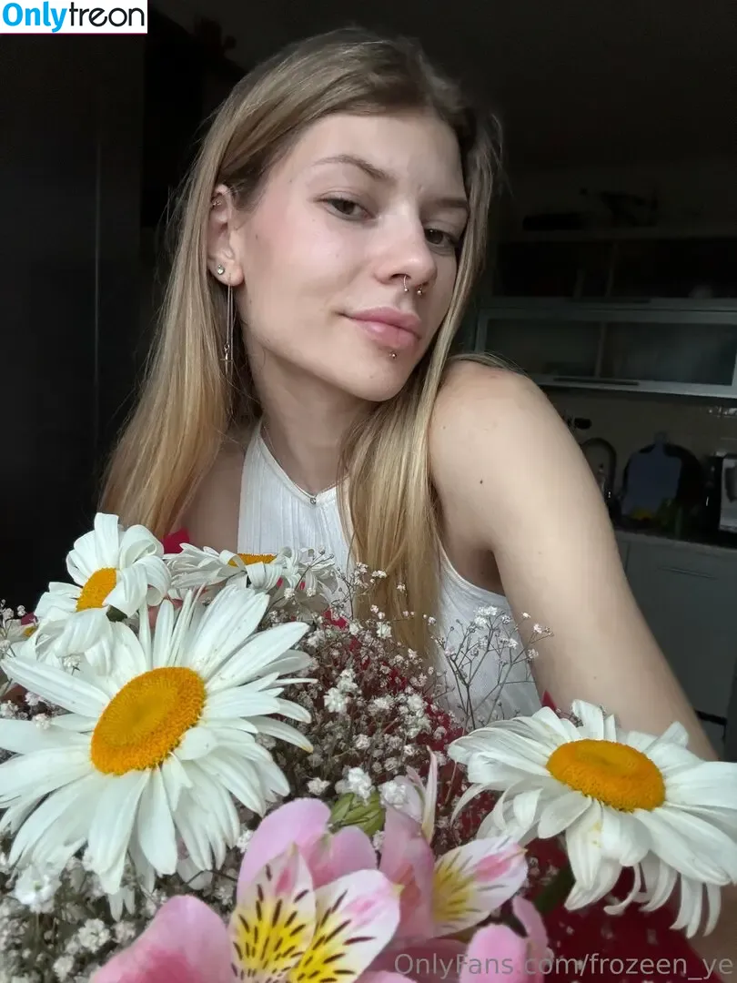 frozeen_ye голая photo #0025 (frozeb_)