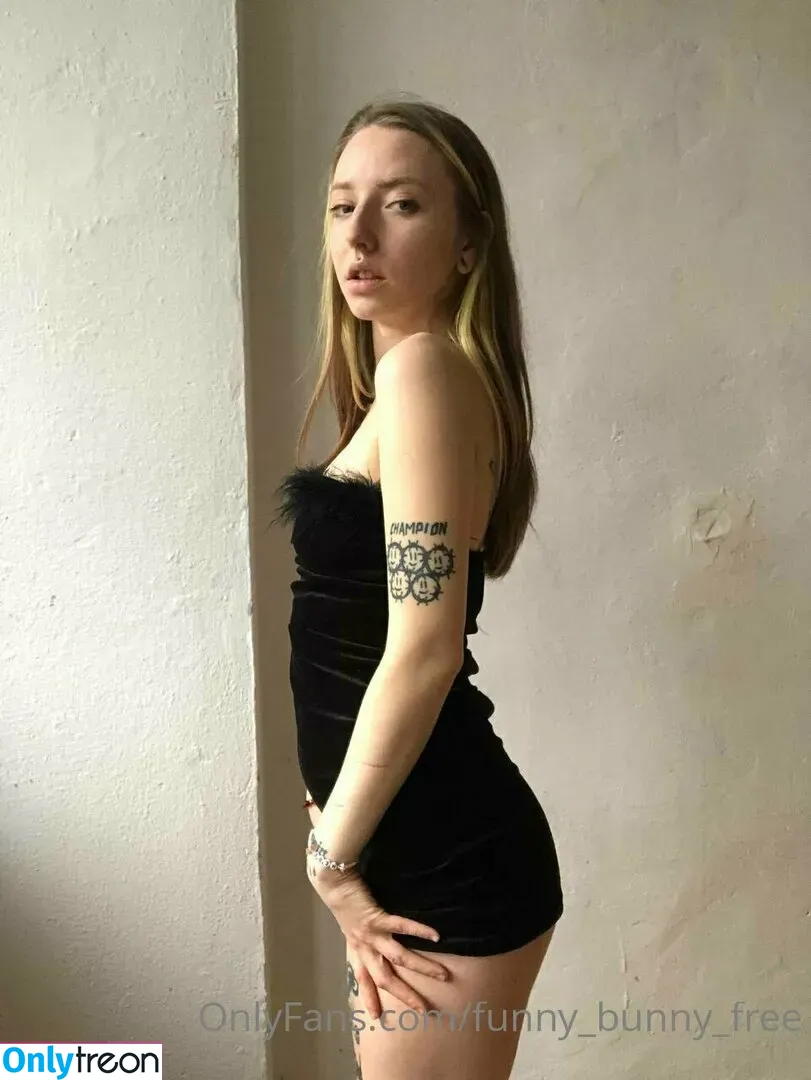 funnybunnykiss голая photo #0030 (funnybunnytoes)