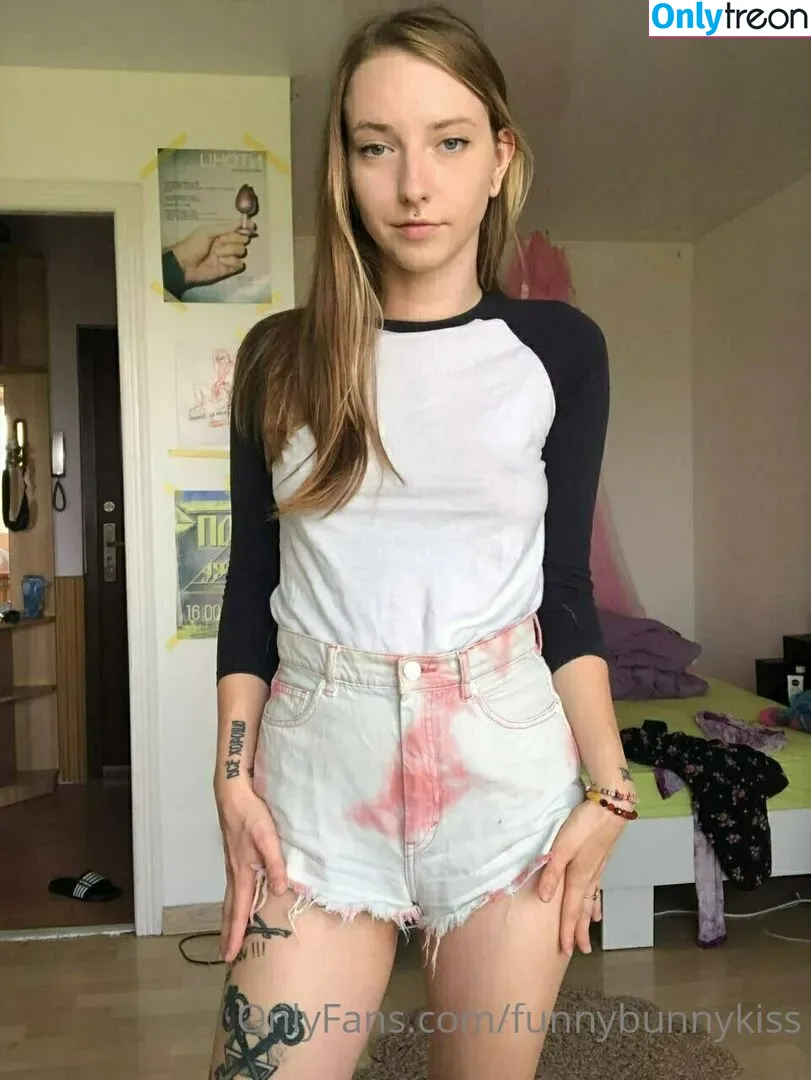 funnybunnykiss голая photo #0075 (funnybunnytoes)