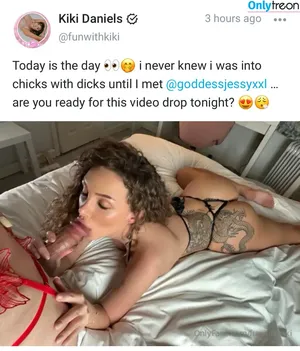 FunWithKiki nude photo #0016