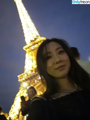 Fuslie / Leslie nude photo #0868