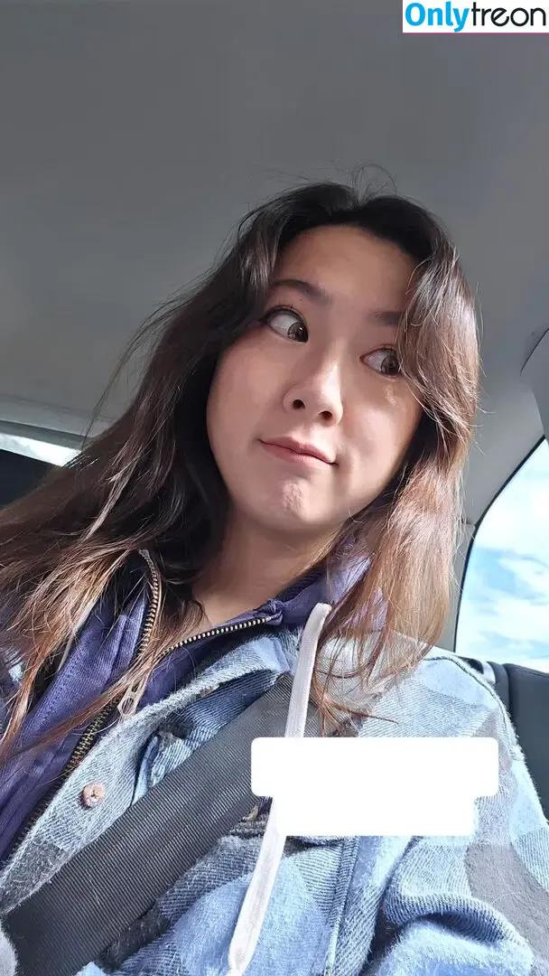 Fuslie голая photo #0707 (Leslie)