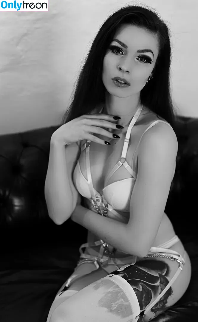 Fuxteufelswild nude photo #0021 (_fuxteufelswild_)