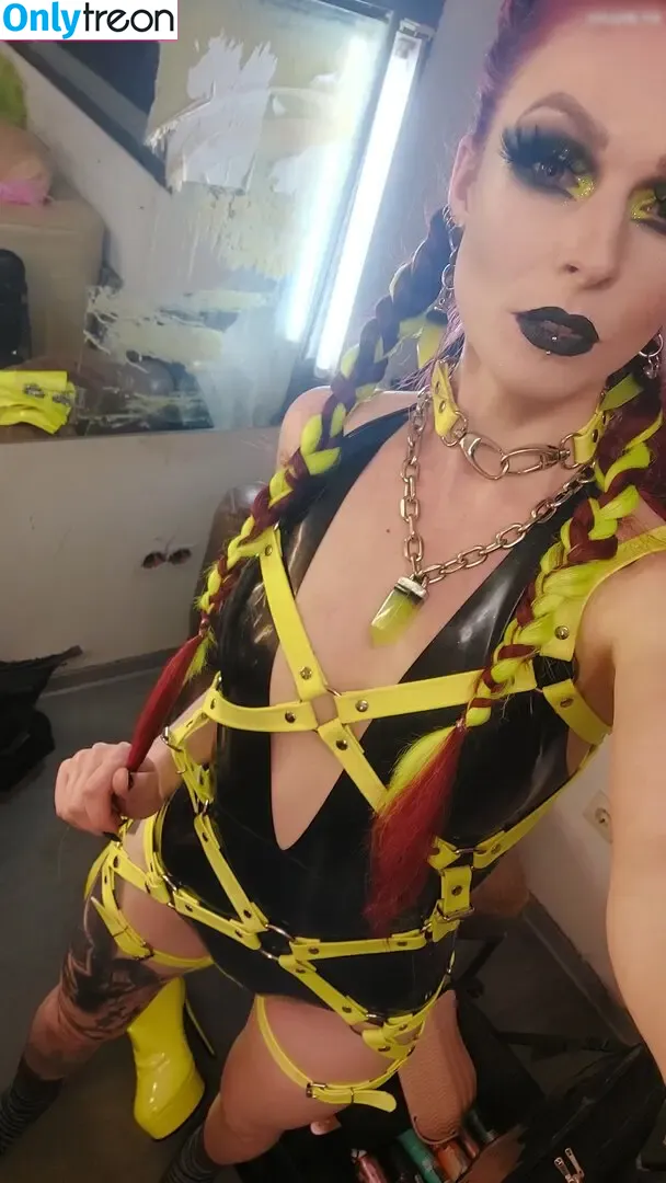Fuxteufelswild nude photo #0070 (_fuxteufelswild_)