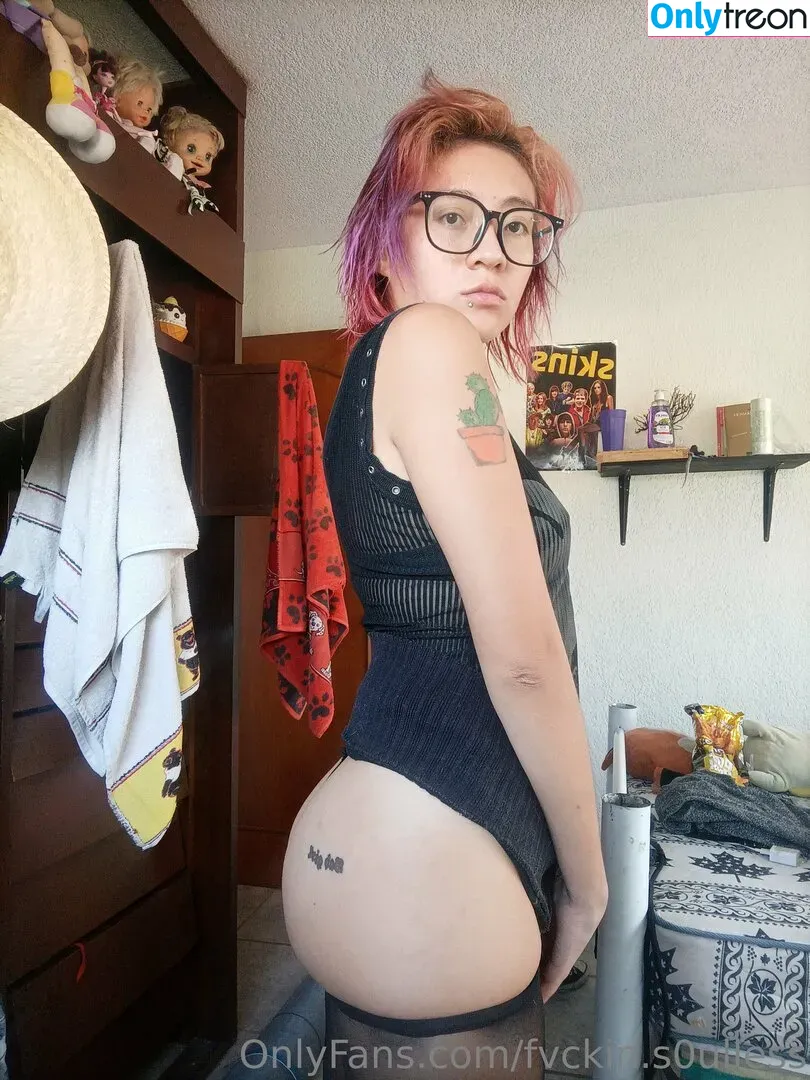 fvckin.s0ulless nude photo #0217 (fvckin.s0ulless)