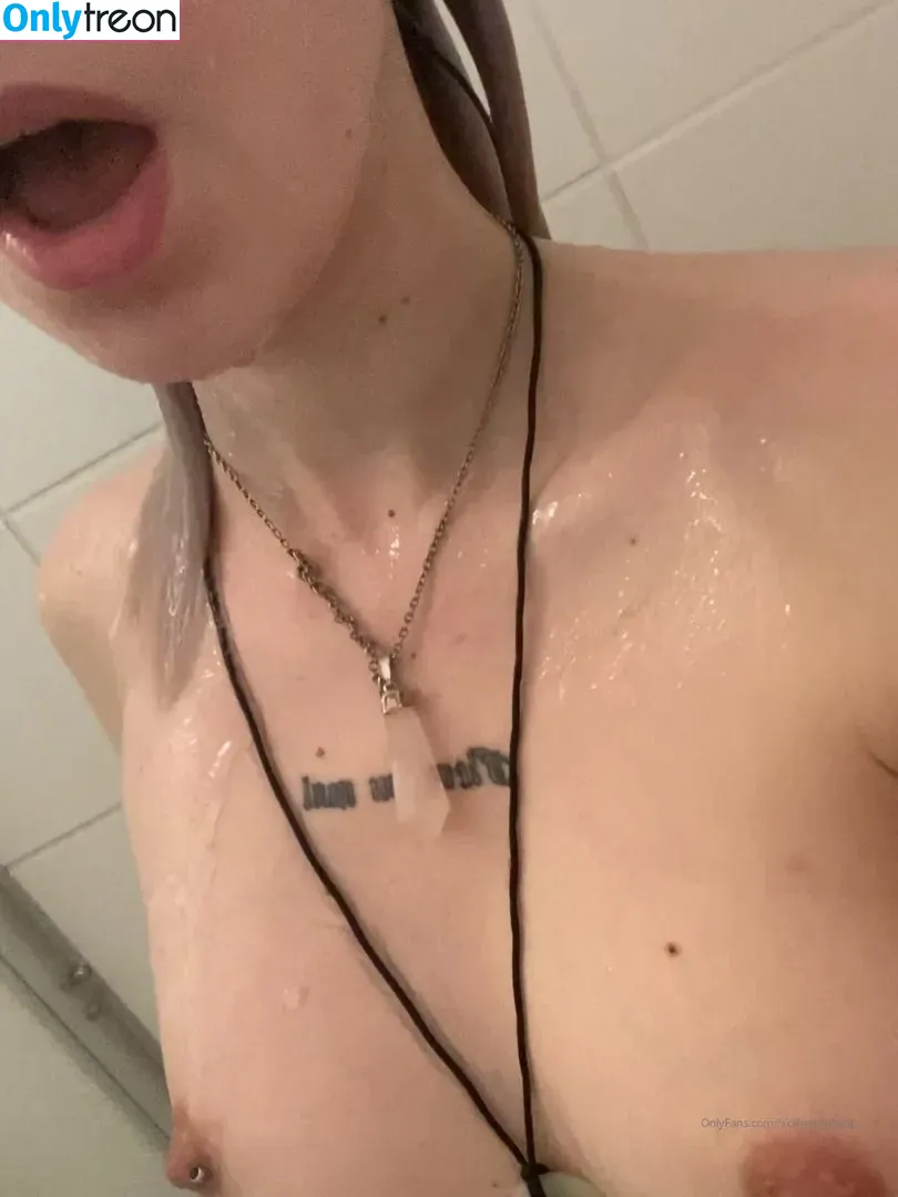 Fxckingkcobain nude photo #0052 (Fxckingkcobain)