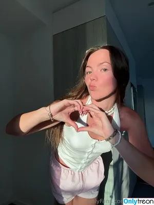 g.r.aceee / gg.grace0 фото голая #0039