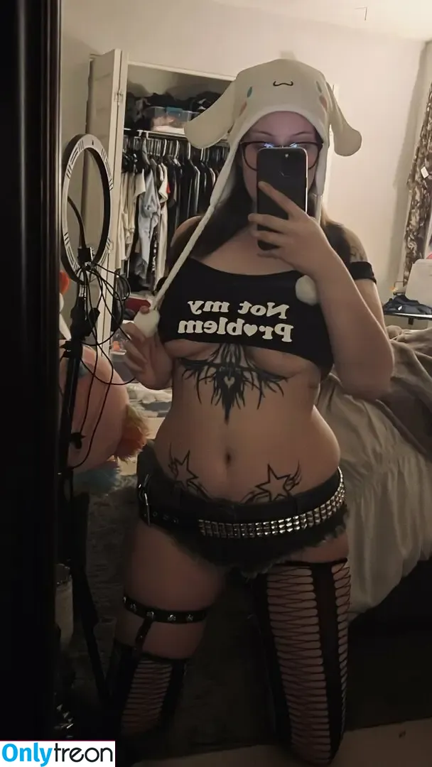 g0regirl голая photo #0012 (g0regrrrl / girl0ngir1)