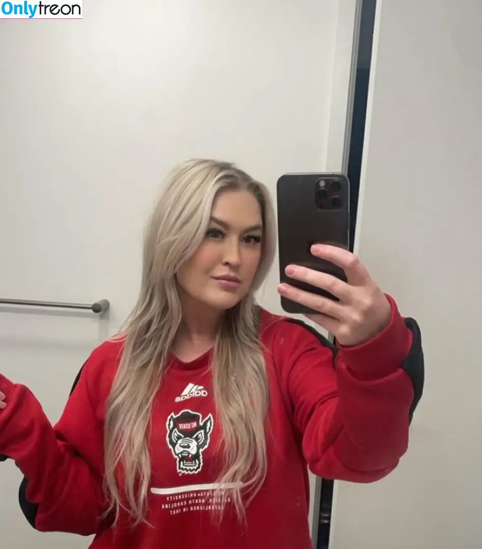 Gabb Goudy голая photo #0004 (gabbgoudy / gabbygoessling)