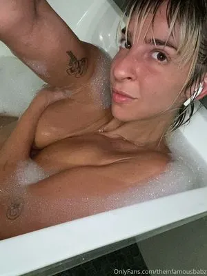 Gabbie Hanna / gabbiehanna / theinfamousbabz nude photo #0076