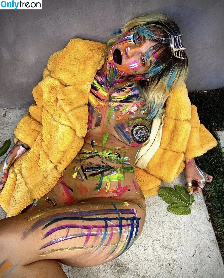 Gabbie Hanna nude photo #0096 (gabbiehanna / theinfamousbabz)