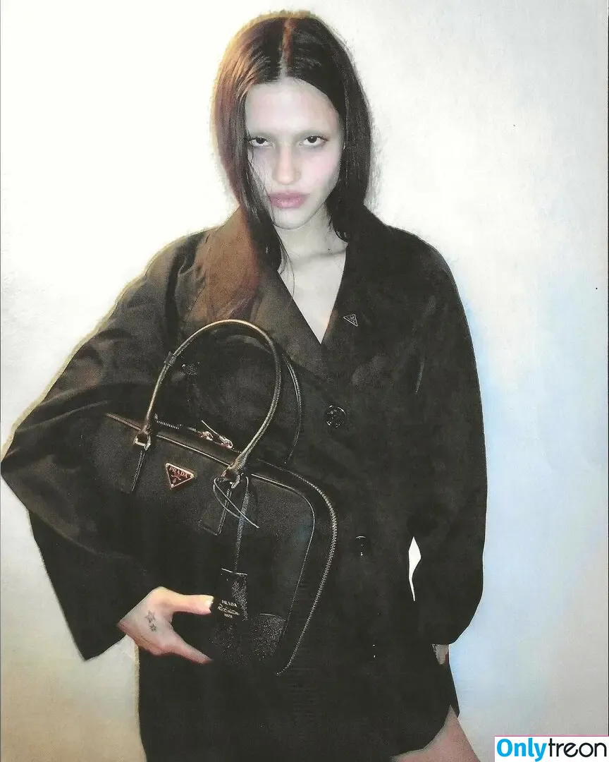gabbriette голая photo #0003 (gabbriettebb)