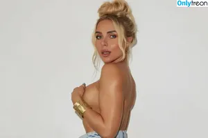 Gabby Allen / gabbydawnallen nude photo #0370