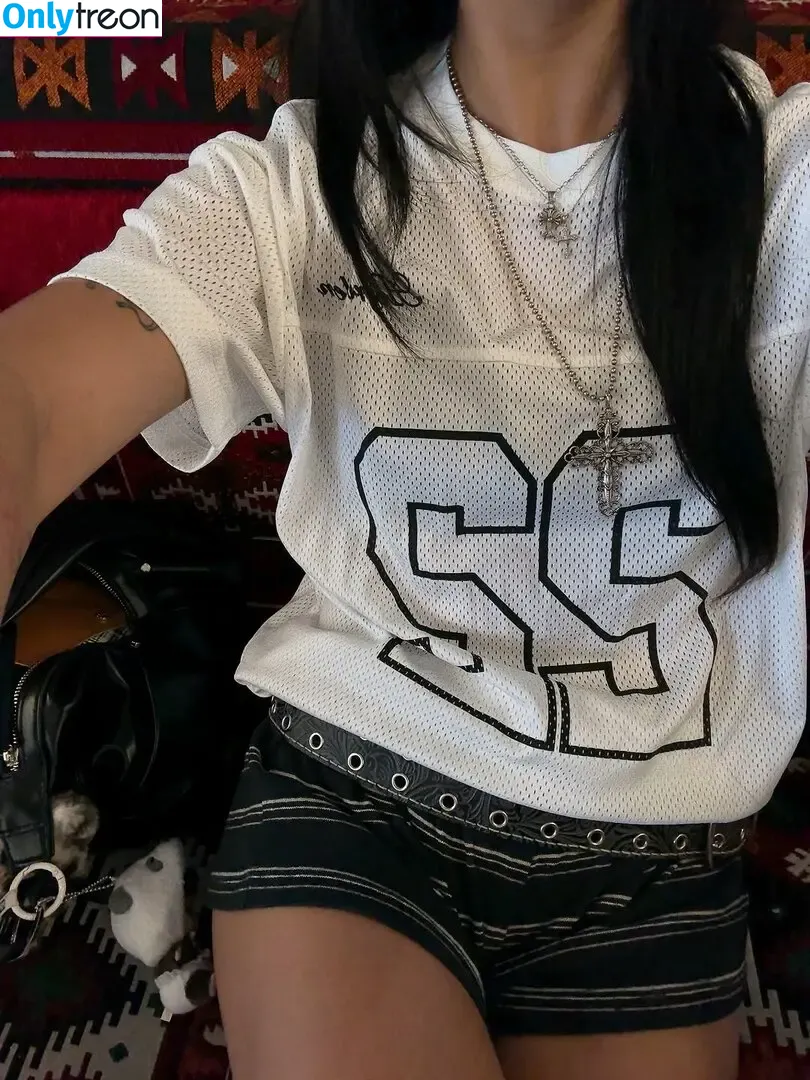 Gabby.hua nude photo #0950 (Gabby Hua)