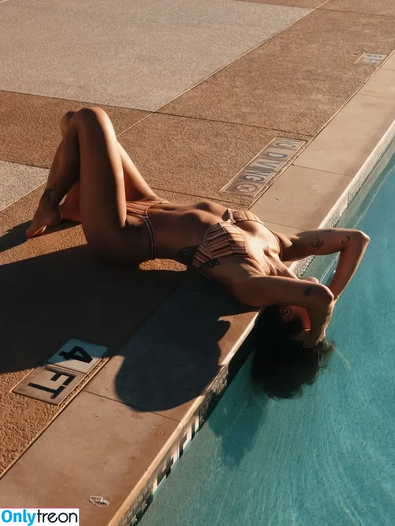 Gabby Scheyen nude photo #0249 (gabbygoessling / gabbyschey)