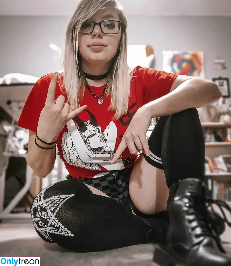 GabbySwears голая photo #0002 (GabbySwears)