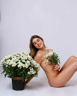 Gabi Stacenco / gabistacenco nude photo #0006