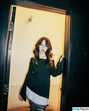 Gabriela Bee / Gabi Bee / gabrielabee фото голая #0249