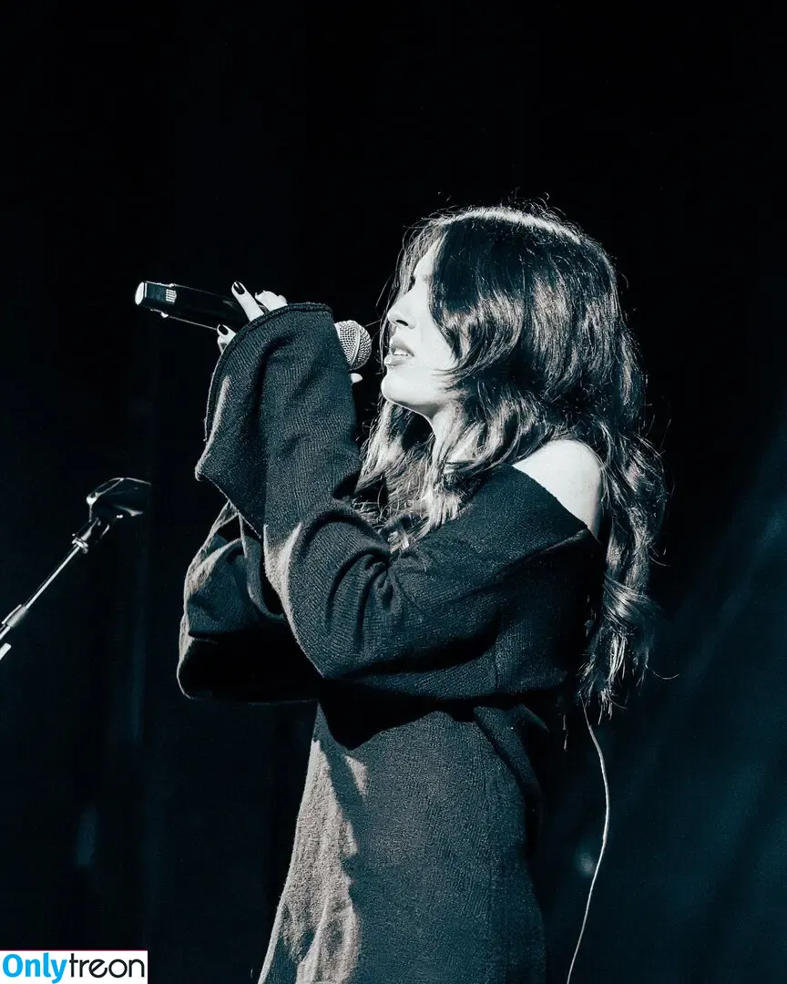 Gabriela Bee голая photo #0251 (Gabi Bee / gabrielabee)