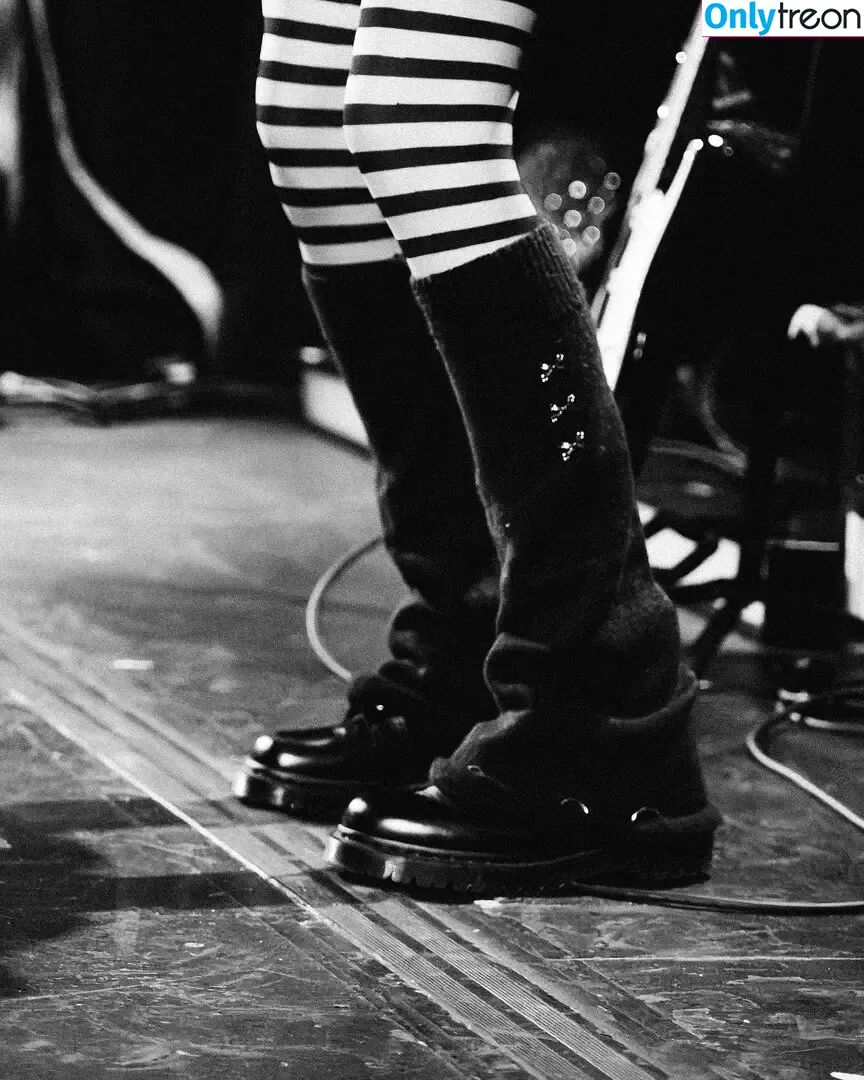 Gabriela Bee голая photo #0252 (Gabi Bee / gabrielabee)