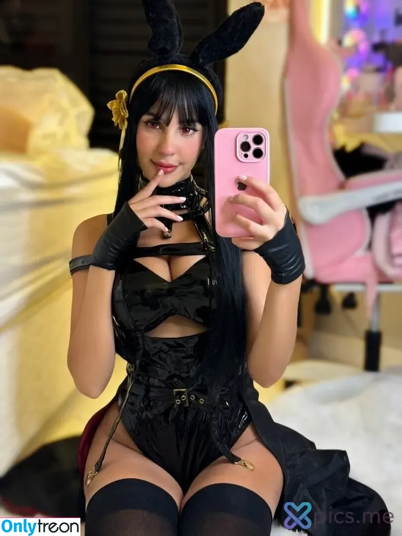 Gabriela Dutra nude photo #0021 (Cosplayer / gabriela.dutra)