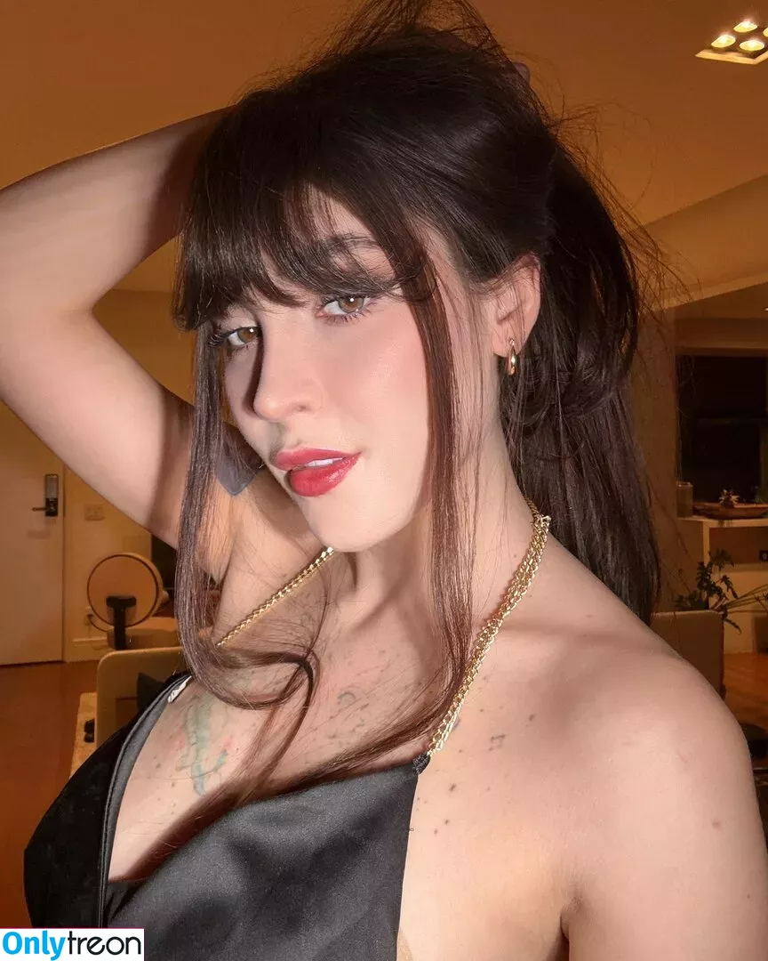 Gabriela Zambrozuski nude photo #0160 (gabzuski)